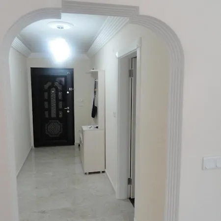 Gold Sun Apartment *